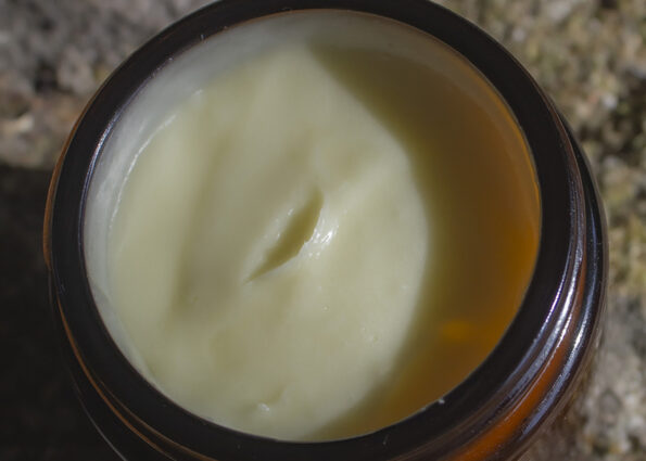 manteiga corporal natural com karité textura