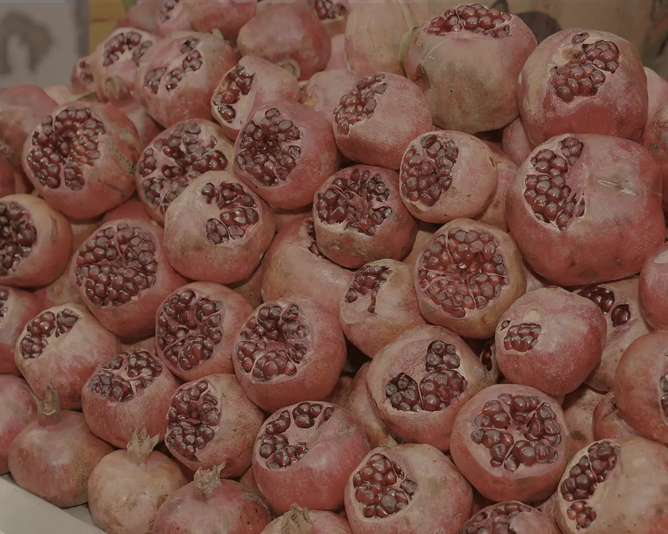 Flor de romã utilizada na cosmética natural